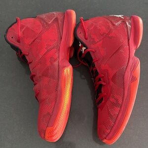 Nike Air Jordan Super.Fly 4. Red & Black High Tops. #768929-630. Size 12.